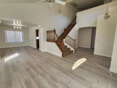 Main picture of 1605 Western Lily St