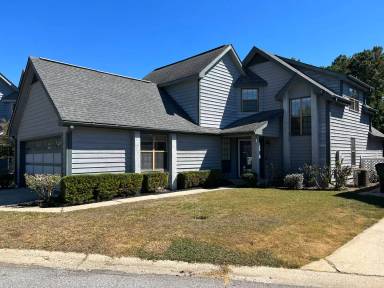 Main picture of 119 Island Blvd