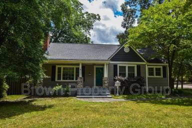 Main picture of 700 Kooler Cir