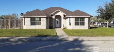 Main picture of 401 La Vista Dr