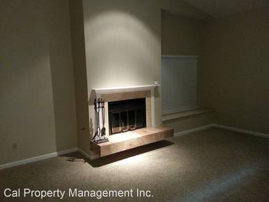 Main picture of 2440 N Main St