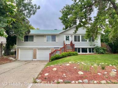 Main picture of 7849 S Nantucket Dr