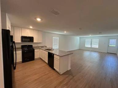 Main picture of 1132 Ashwood Dr