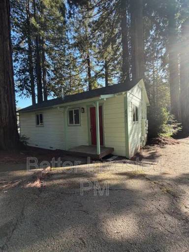 Main picture of 24611 Birch St