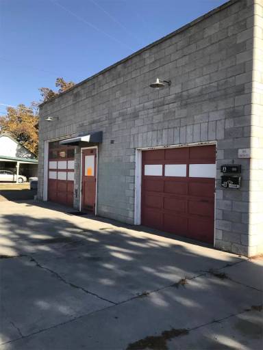 Main picture of 515 S 2nd Ave