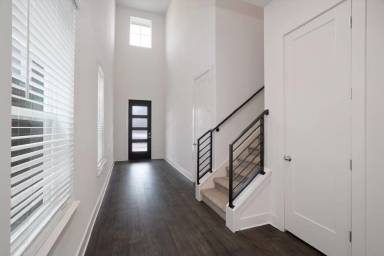 Main picture of 1229 Summerbrooke Cir