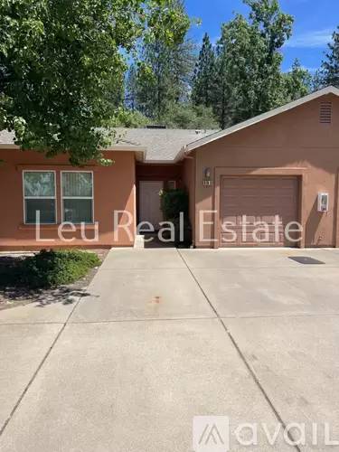 Main picture of 610 Pearl Pl