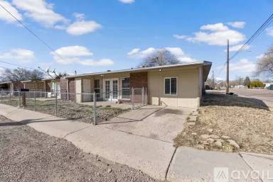 Main picture of 402-417 Sunny Ln Apartments