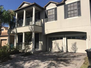 Main picture of 9818 Lake District Ln