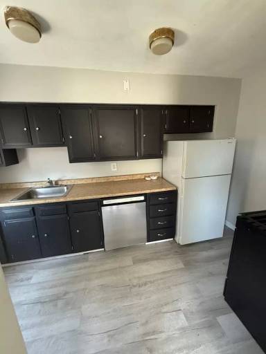 Main picture of 427 Freeport Rd