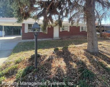 Main picture of 1545 W Leland Dr
