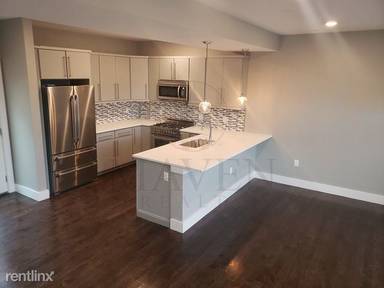 Main picture of 640 Mystic Ave