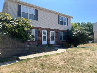Main picture of 255 Autumn Way