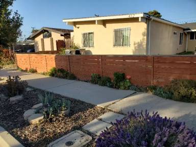 Main picture of 412 N East Ave