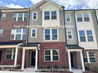 Main picture of 434 Oak Pine Dr
