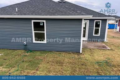 Main picture of 305 Eagle Edge Ave