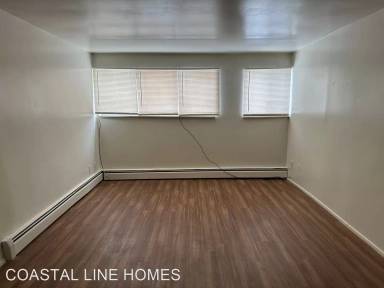 Main picture of 709 Stevenson St