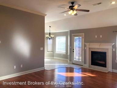 Main picture of 145 Solomon Cir