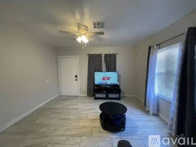 Main picture of 915 31st St