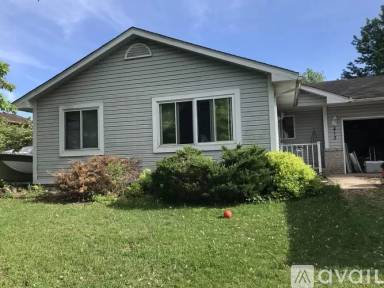 Main picture of 813 Birch St SW