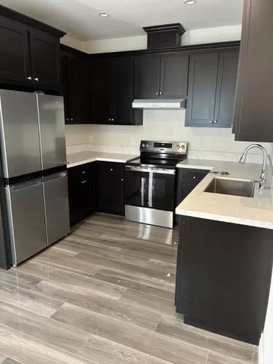 Main picture of 391 E Olive Ave