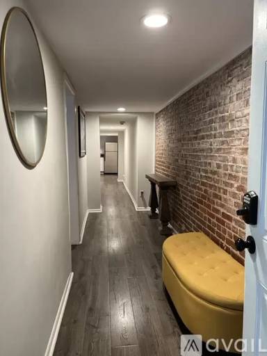 Main picture of 1136 5th St NE