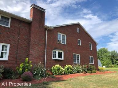 Main picture of 237 Main St