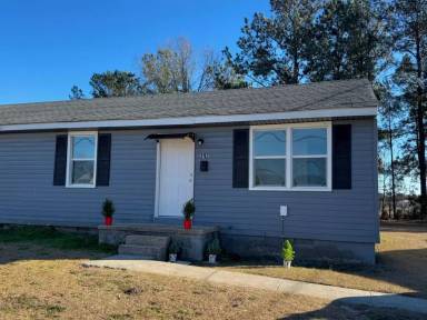 Main picture of 312 Starling St