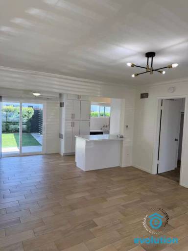 Main picture of 1111 Adella Ave