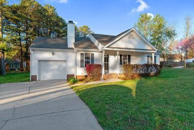 Main picture of 500 Flaherty Ave