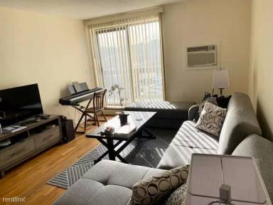 Main picture of 140 Kenrick St