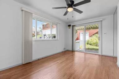 Main picture of 851 Florence Ave