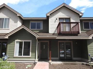 Main picture of 1415 E Payton Way