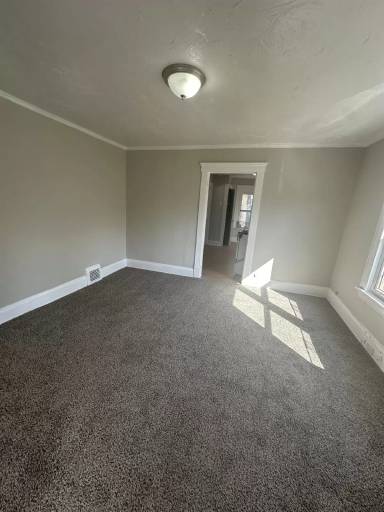 Main picture of 7613 Bancroft Ave