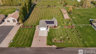 Main picture of 416 W 260 N
