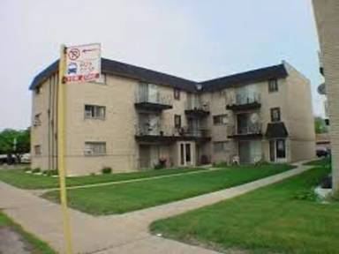 Main picture of 4634 W 79th St