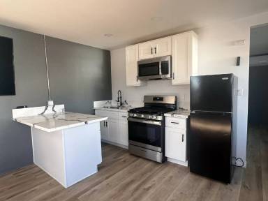 Main picture of 6545 Pine Ave