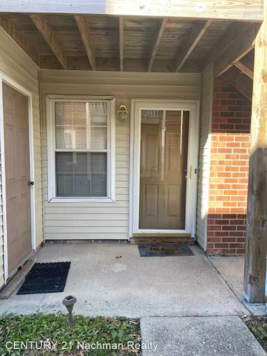 Main picture of 206 Quarter Trl