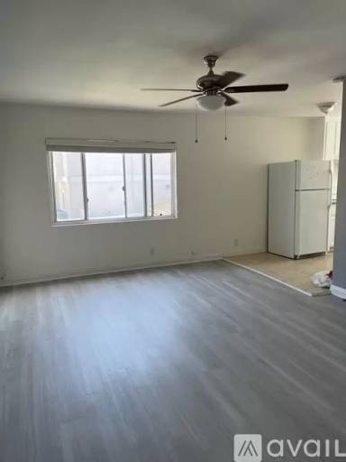Main picture of 419 N Elena Ave
