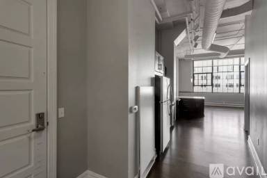 Main picture of 2917 Main St