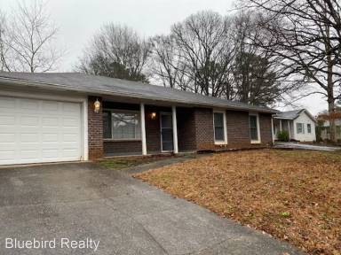 Main picture of 3292 Creekwood Dr