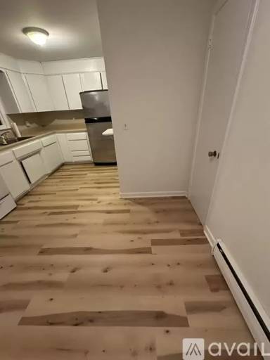 Main picture of 21 Rakoczy Ave