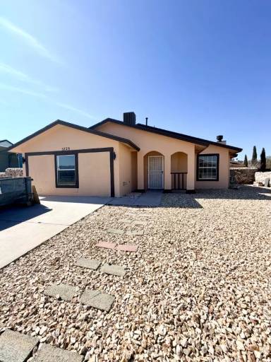 Main picture of 5729 Saplinas Rd