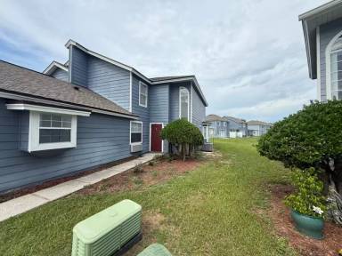 Main picture of 863 Caribbean Dr