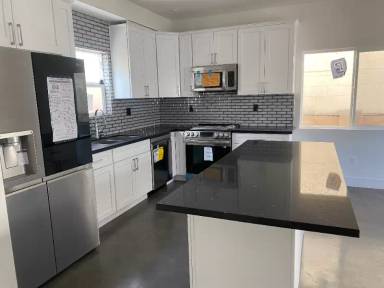 Main picture of 4199 Verdant St