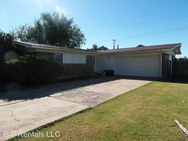 Main picture of 134 SW 45th St