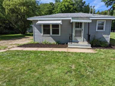 Main picture of 3800 E Michigan Ave