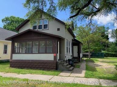 Main picture of 280 Mason Ave