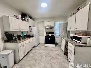 Main picture of 47 Hunt St