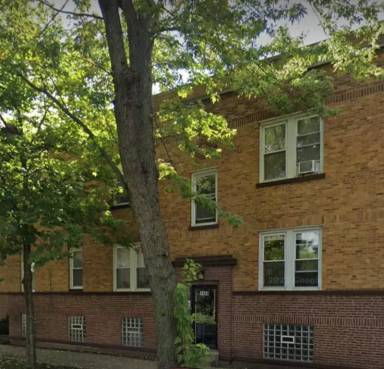 Main picture of 1463 E 68th St